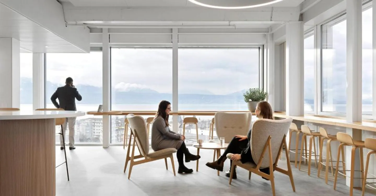 Magnificent office spaces with lake view for rent in Lausanne - Photo 5 of 7