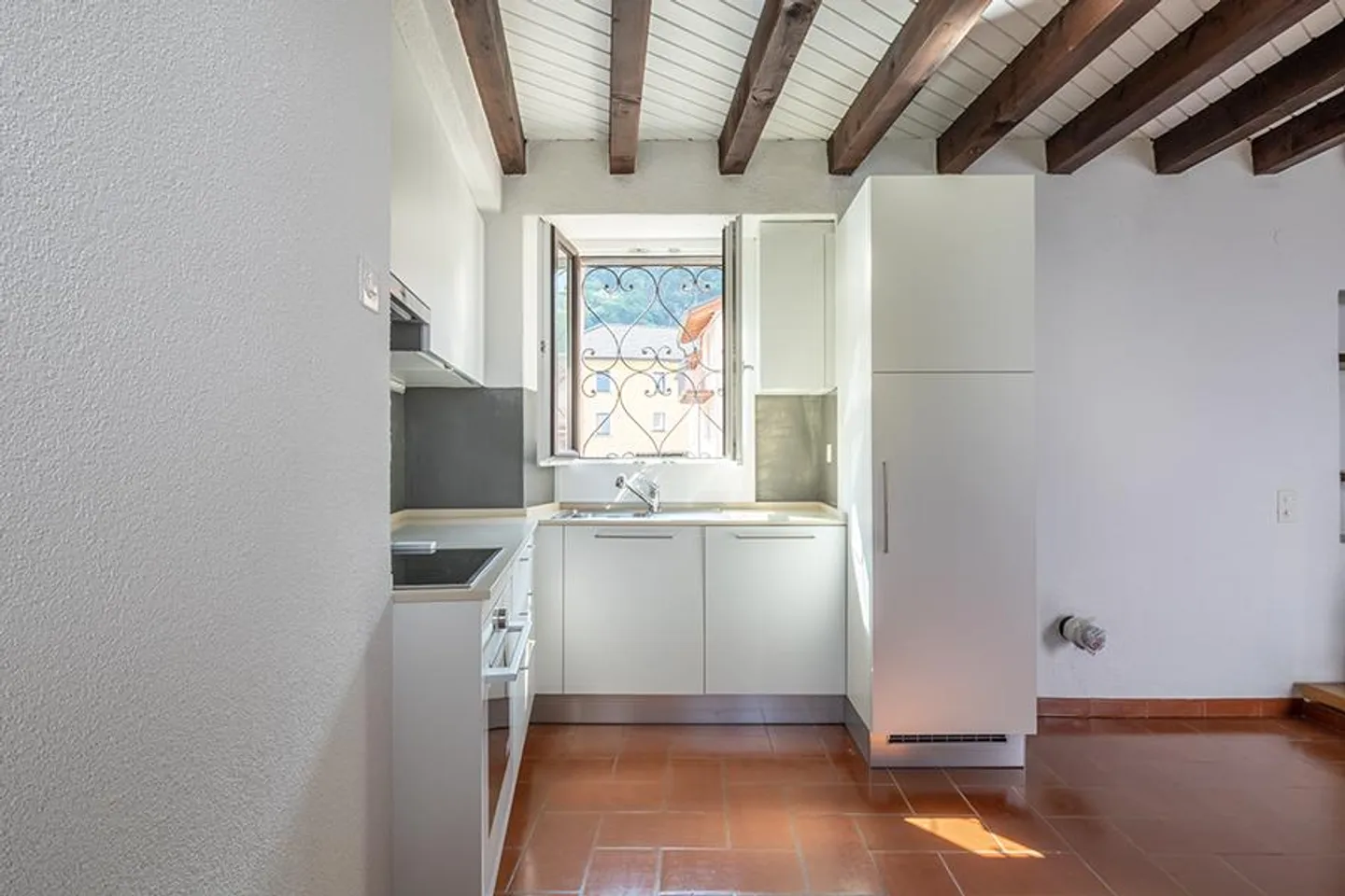 MAISON ROMANTIQUE AVEC JARDIN À BELLINZONA - Photo 6 sur 17