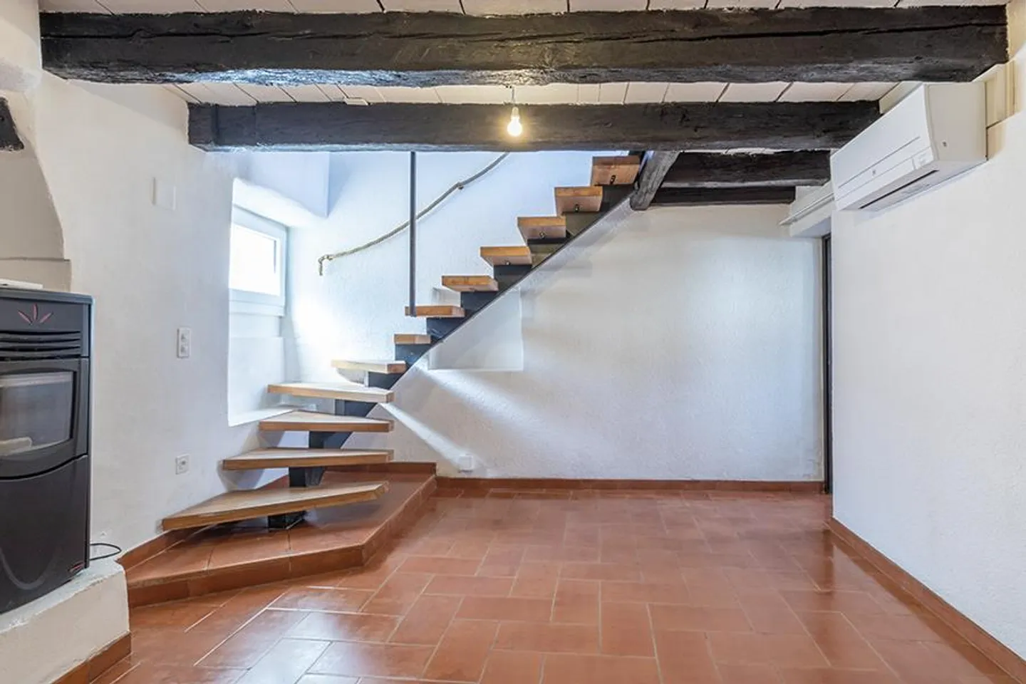 MAISON ROMANTIQUE AVEC JARDIN À BELLINZONA - Photo 16 sur 17