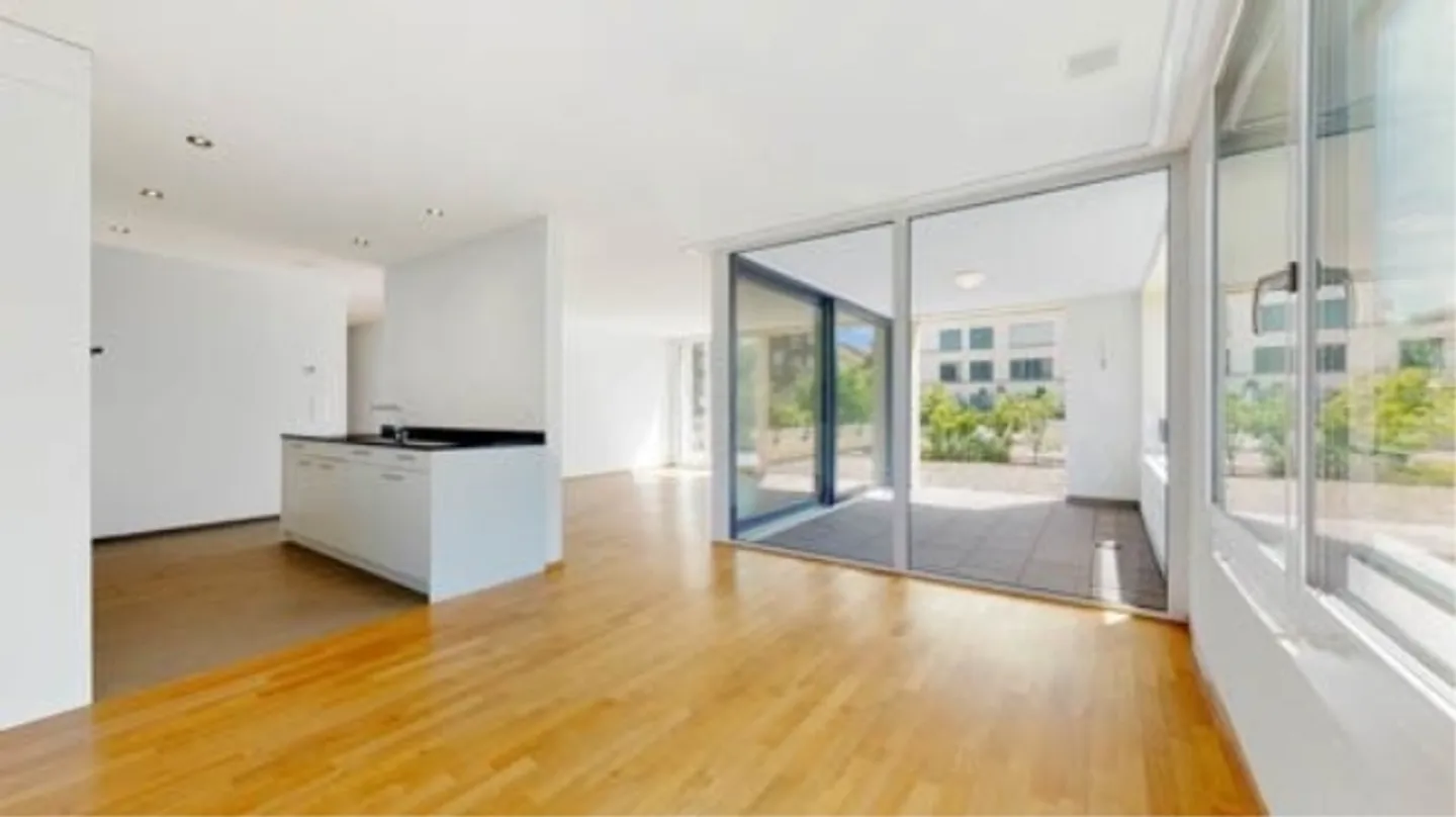 Unique Living in a Central Location - Photo 4 of 12