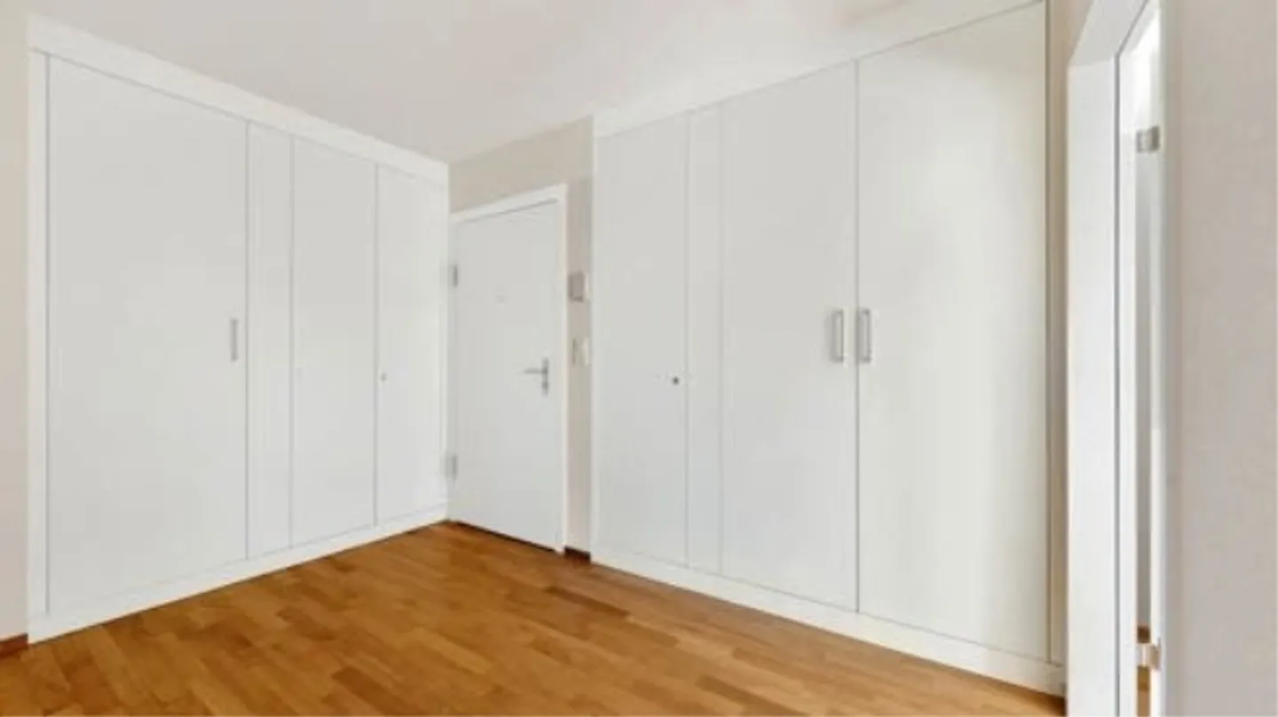 Unique Living in a Central Location - Photo 7 of 12