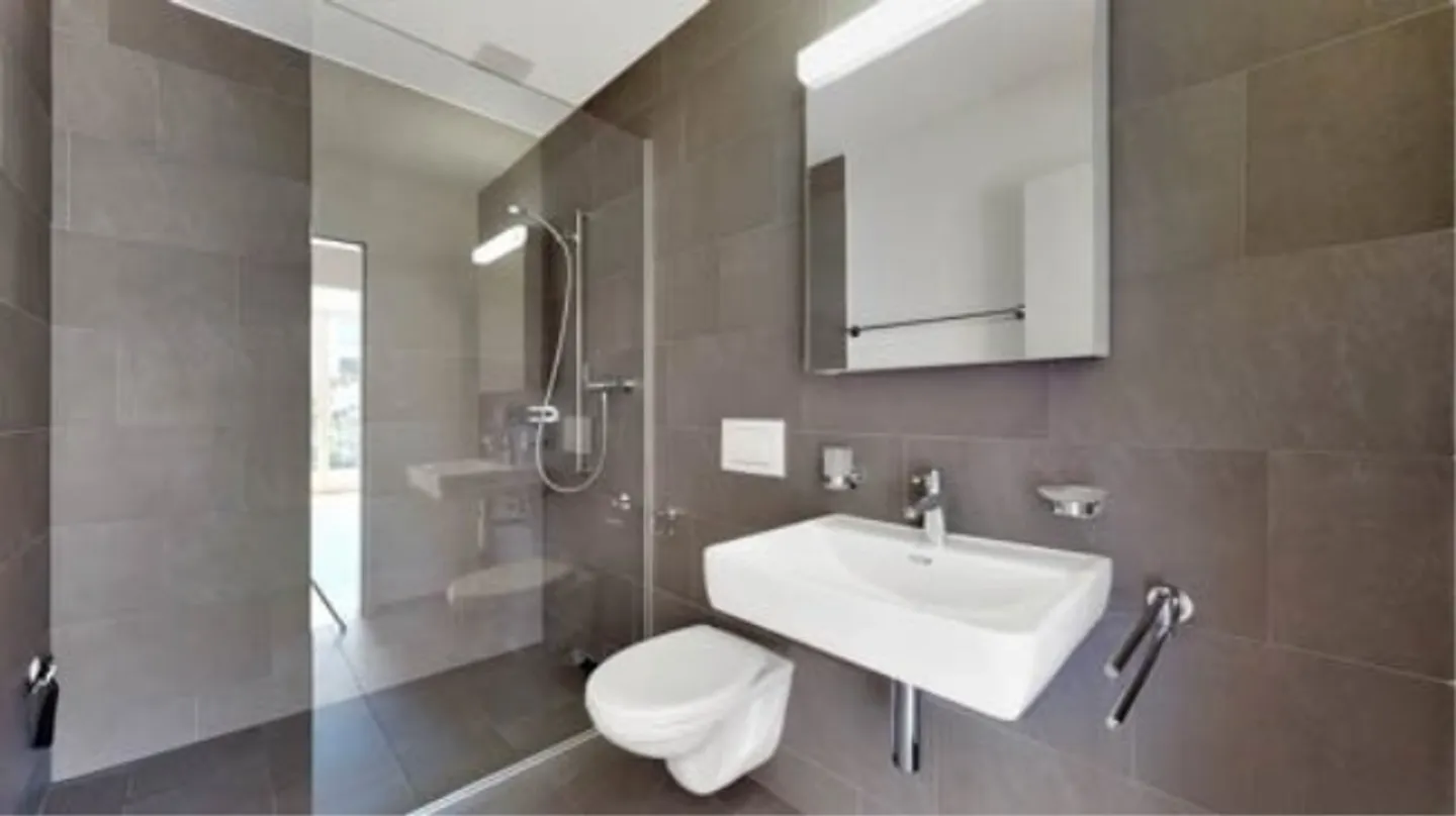 Unique Living in a Central Location - Photo 5 of 12