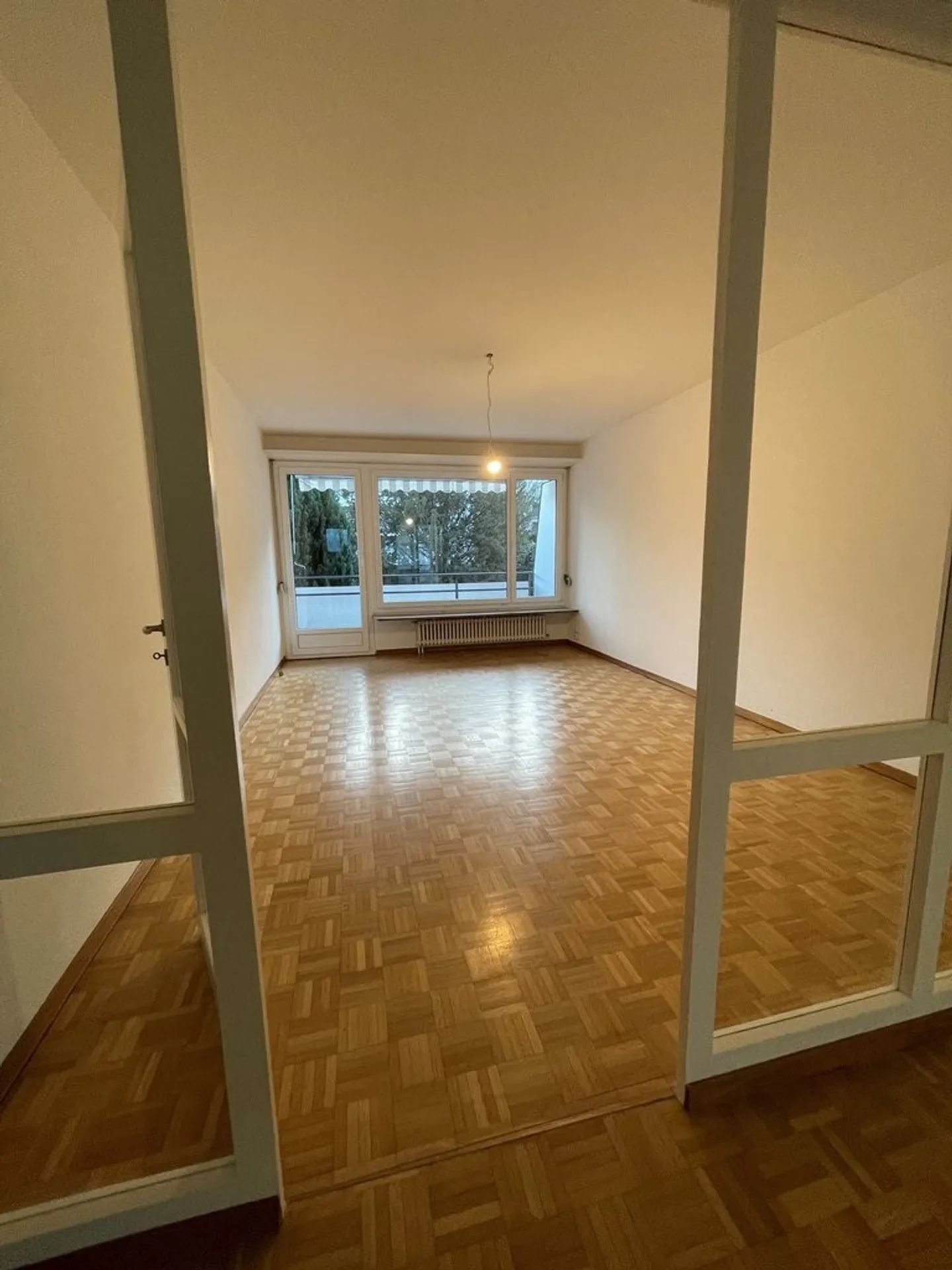 Sonnige Wohnung in Thalwil - Foto 2 von 10