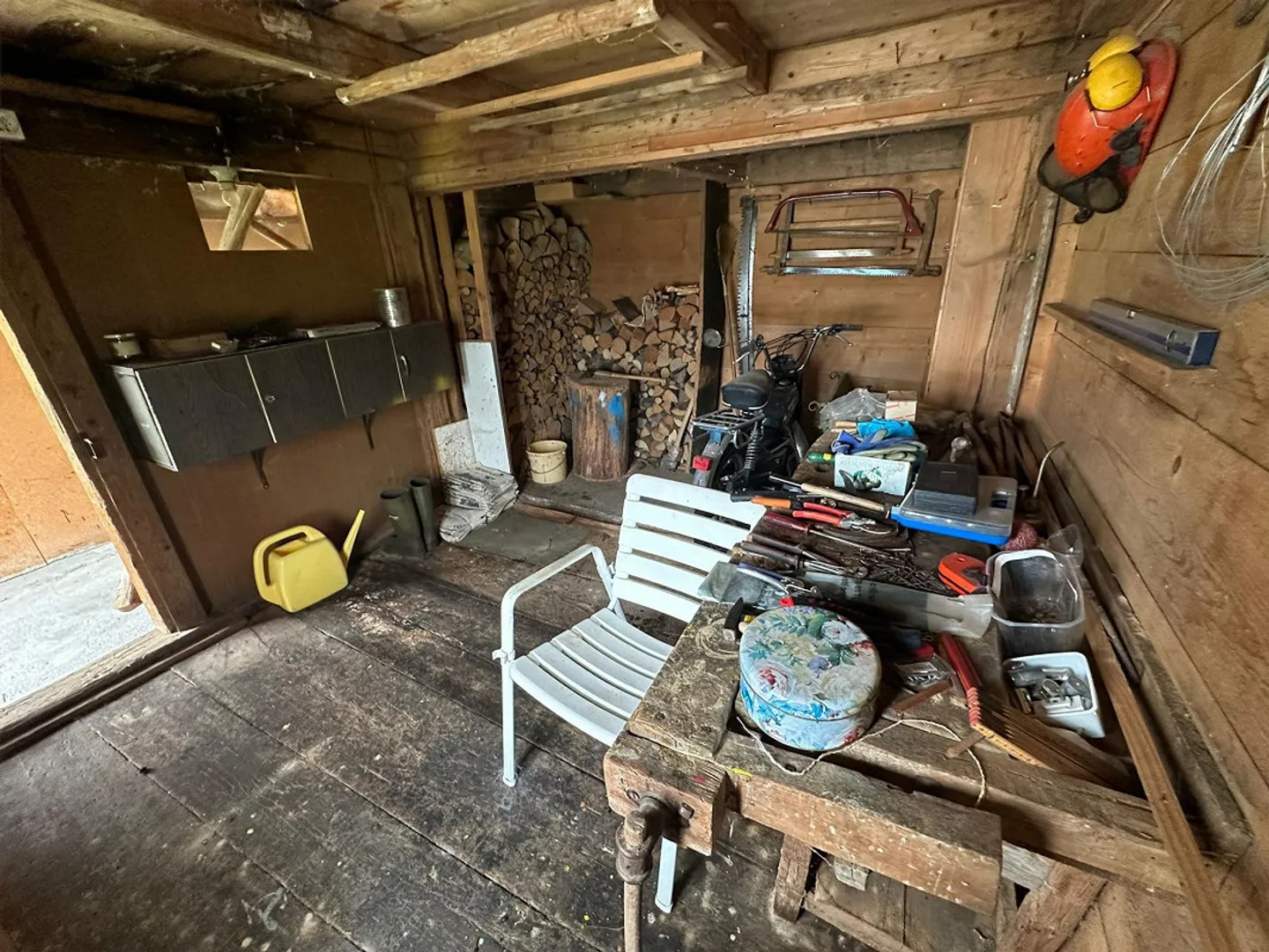 Edificio residenziale con fienile e capanno in legno in una posizione molto bella con vista - Foto 20 di 20