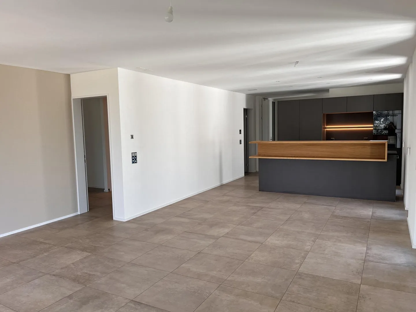 grosszügige 3.5 Zimmerwohnung an ruhiger und zentrumsnaher Lage - Foto 4 von 15