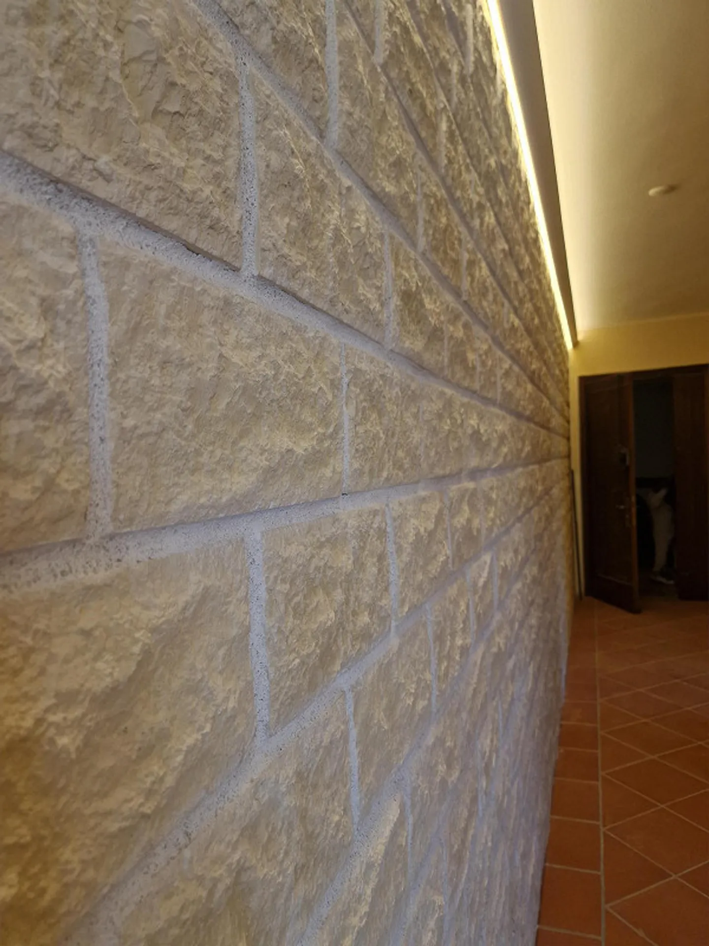 Attic Dream in Paradiso: New 3.5-Room Apartment with Panoramic View - Photo 12 of 30