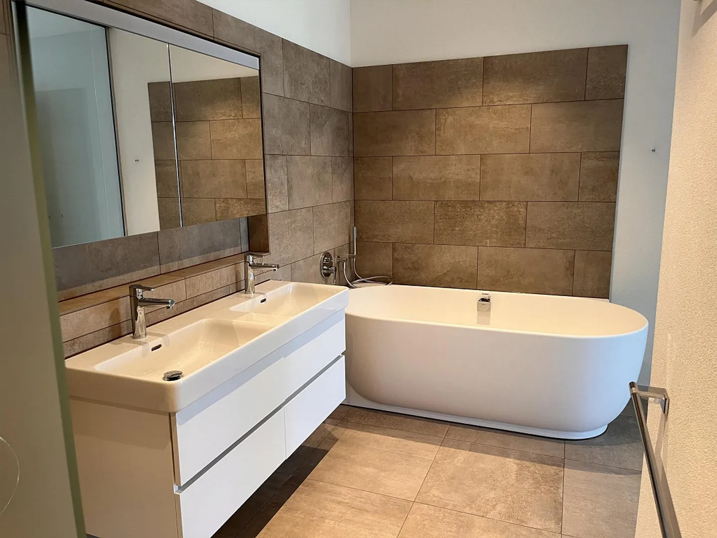 grosszügige 3.5 Zimmerwohnung an ruhiger und zentrumsnaher Lage - Foto 8 von 15