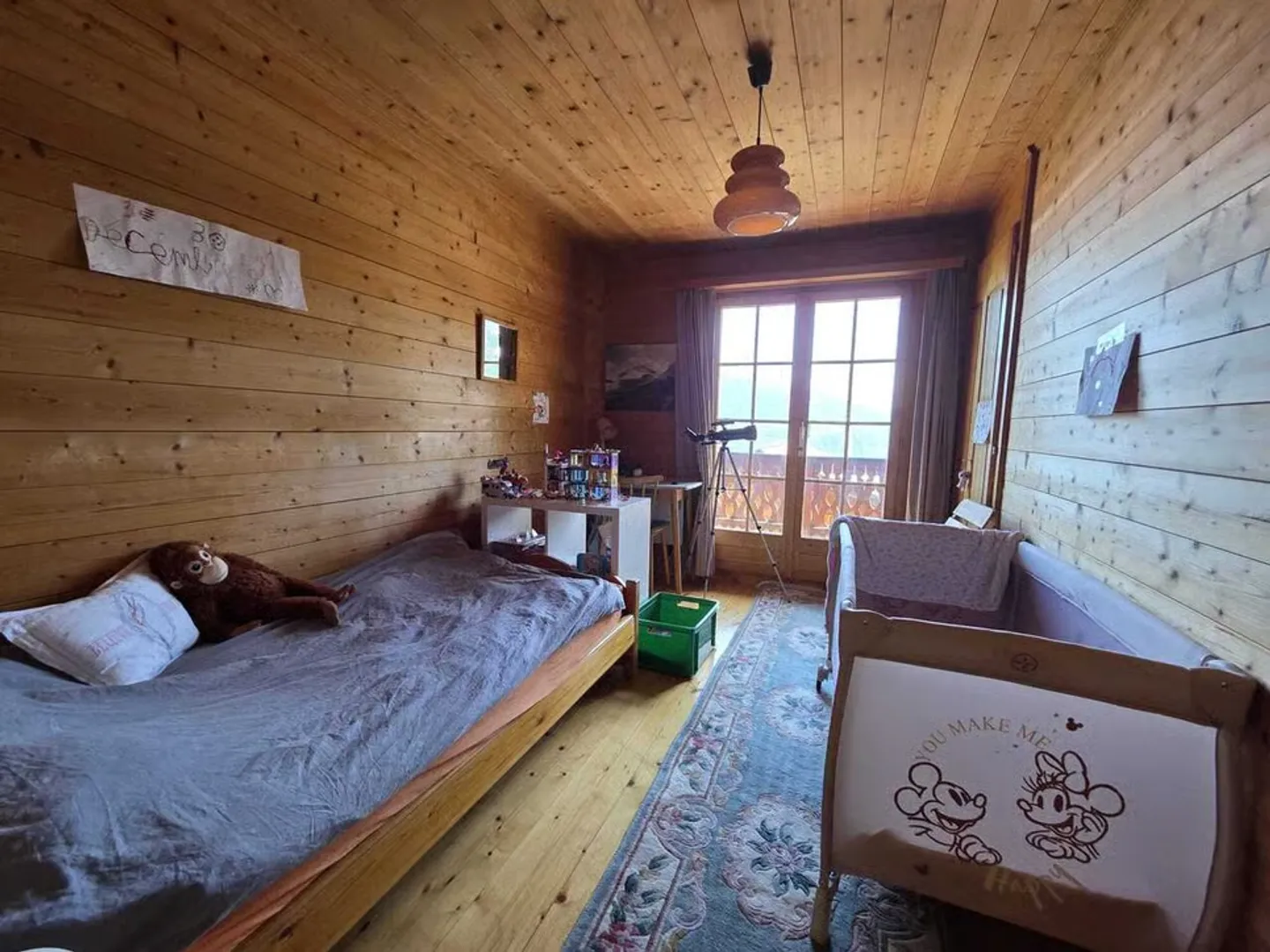 Furnished chalet for annual rent - lease takeover on 31.10.26 - Photo 9 of 10