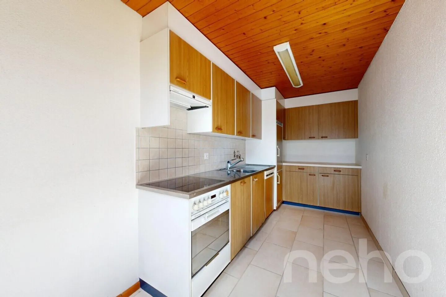 Bright and well-maintained 2.5-room apartment in an attractive location in Arlesheim - Photo 5 of 12