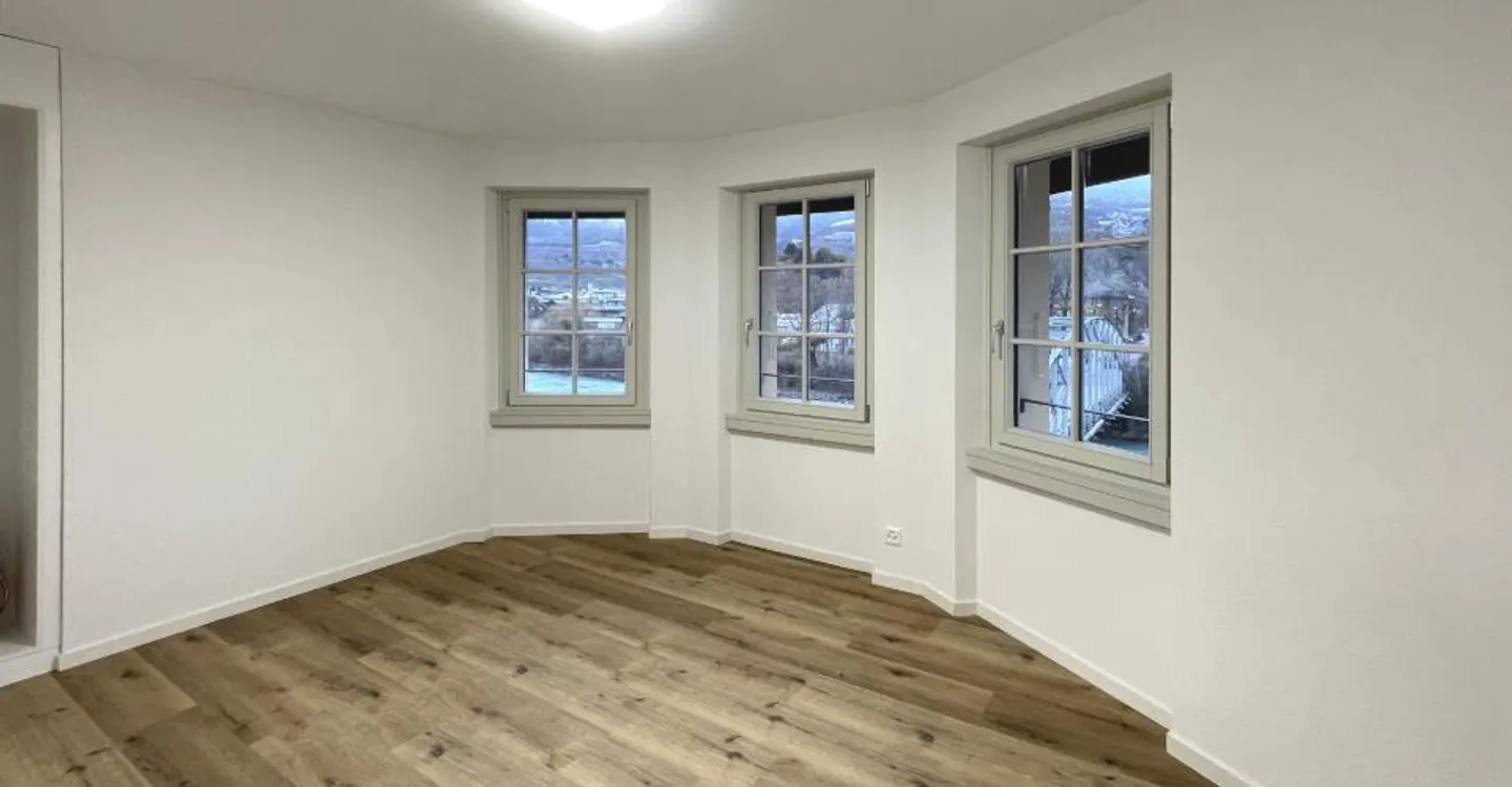 5.5-room apartment renovated - Photo 2 of 7