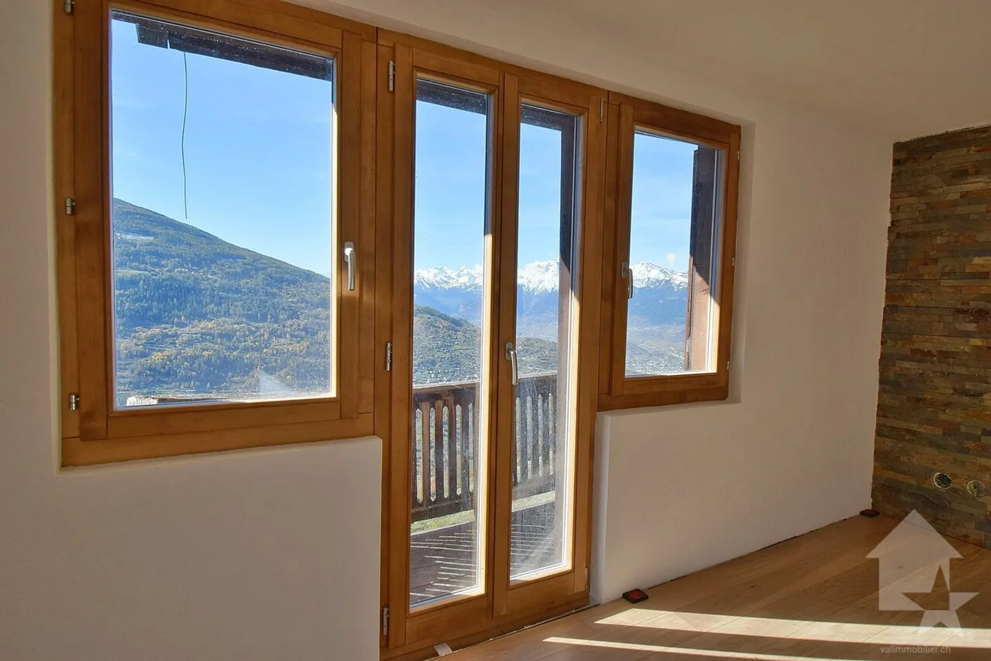 Magnifique appartement de 3.5 pièces complètement rénové en 2025 - Photo 7 sur 10