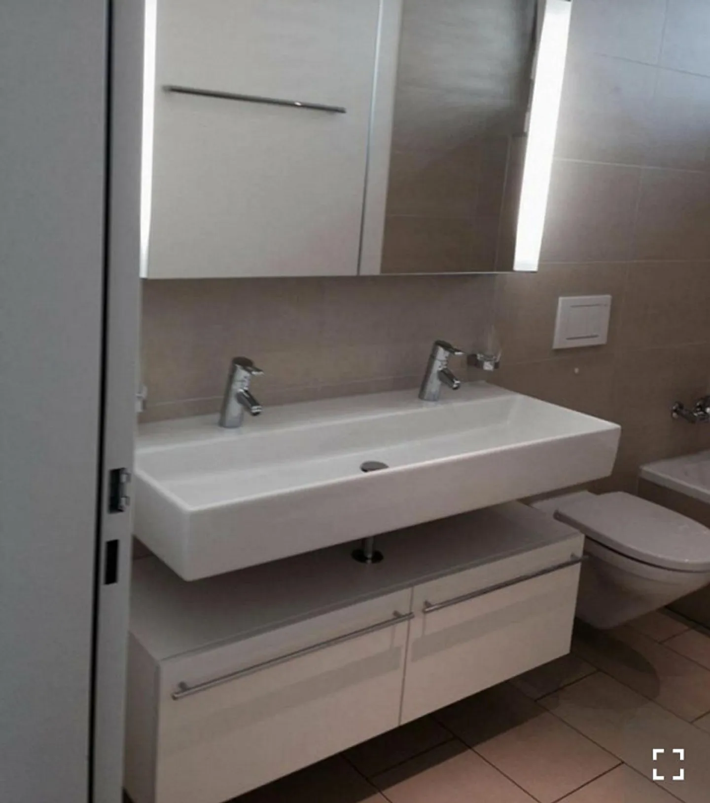 Successeur recherché pour appartement de 4 1/2 pièces - Photo 3 sur 6