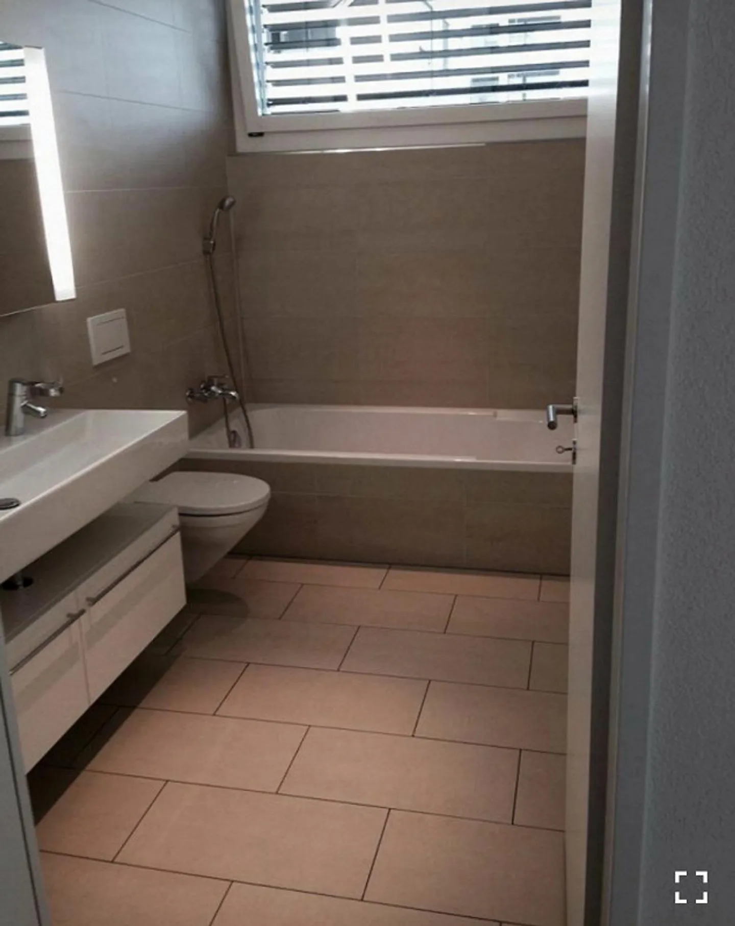 Successeur recherché pour appartement de 4 1/2 pièces - Photo 4 sur 6