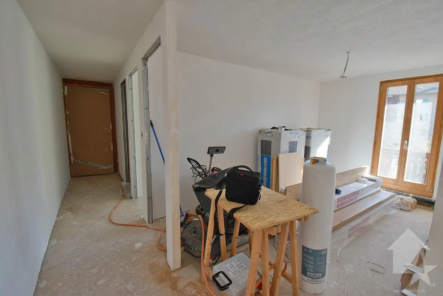 Magnifique appartement de 3.5 pièces complètement rénové en 2025 - Photo 9 sur 10