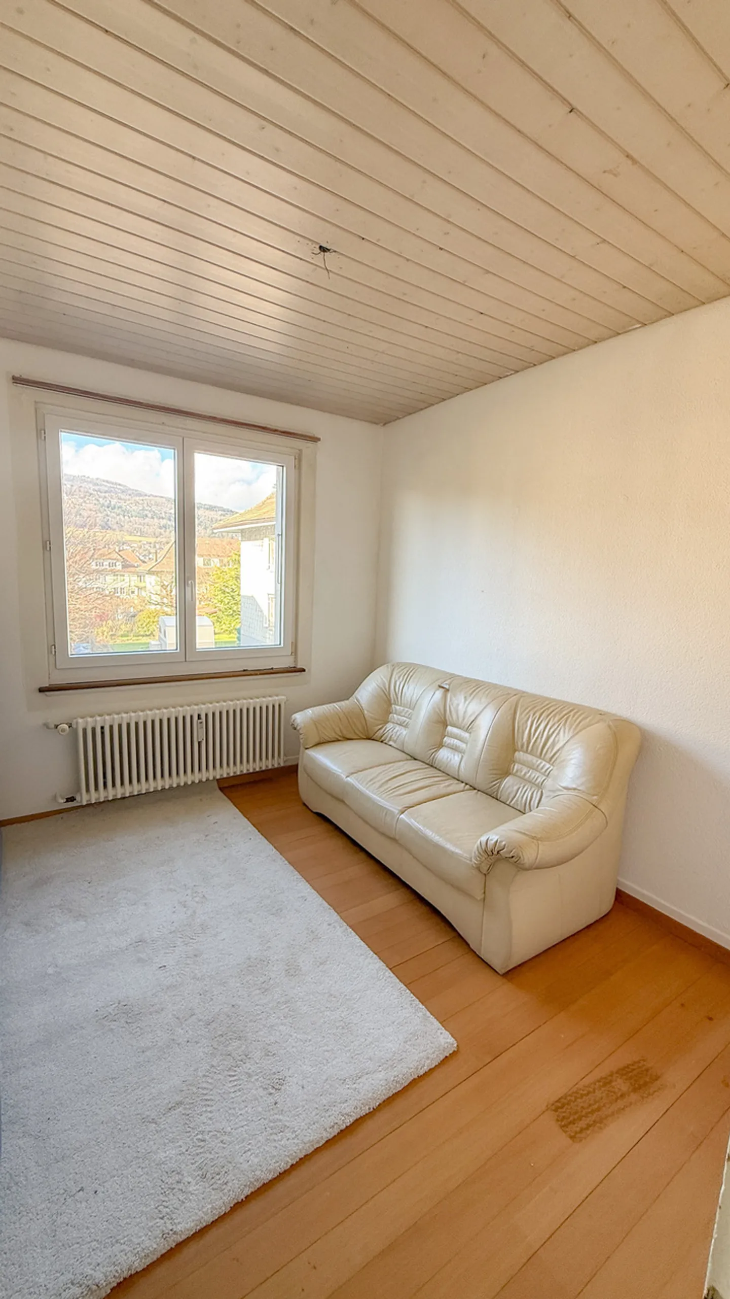 Appartement duplex de 5,5 pièces avec de beaux espaces extérieurs - Photo 6 sur 9