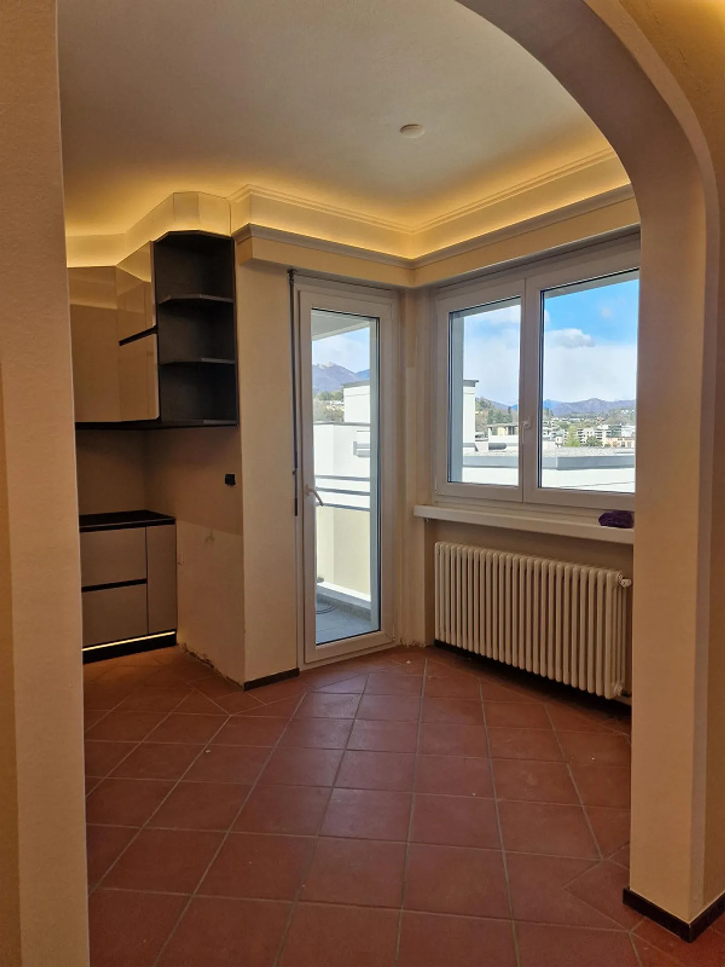 Attic Dream in Paradiso: New 3.5-Room Apartment with Panoramic View - Photo 27 of 30