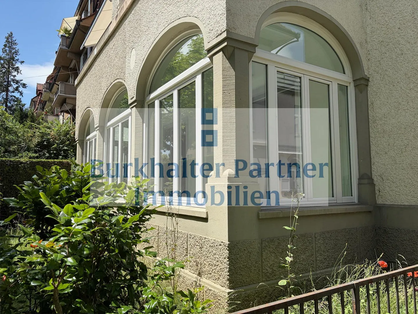 Appartements exclusifs de 3,5 pièces avec jardin d'hiver - Photo 1 sur 9