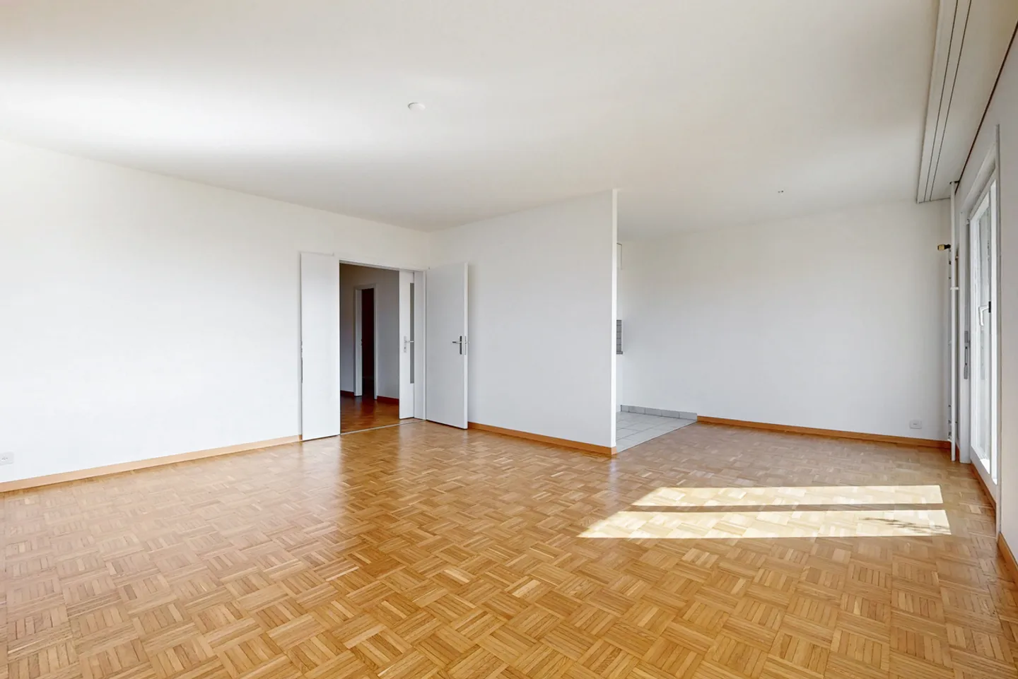 Logement famililal - CDD au 31.03.2028 - Photo 4 sur 11