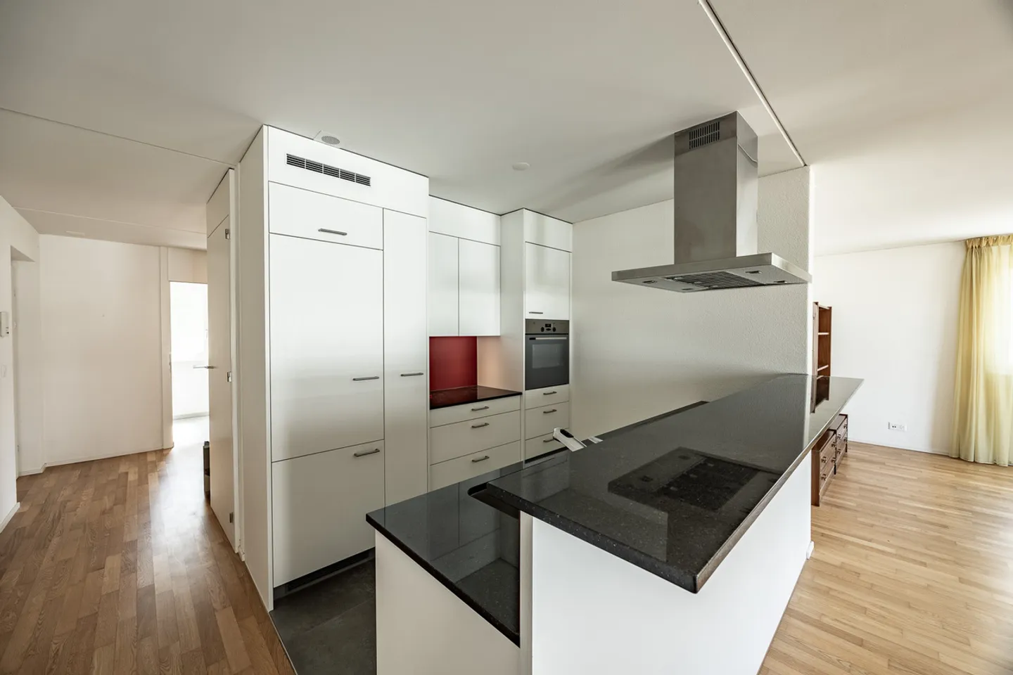 Modern and Comfortable Home - with «bonacasa» Offer - Photo 3 of 8