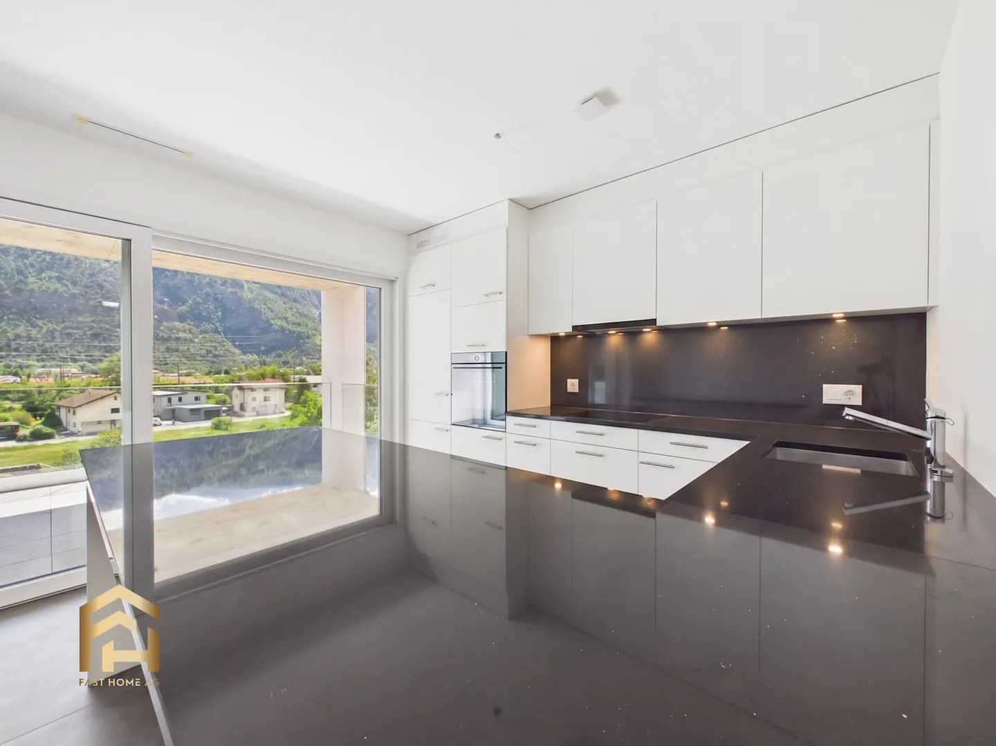 Première occupation à Raron appartement spacieux de 5,5 pièces avec vue dégagée - Photo 4 sur 13