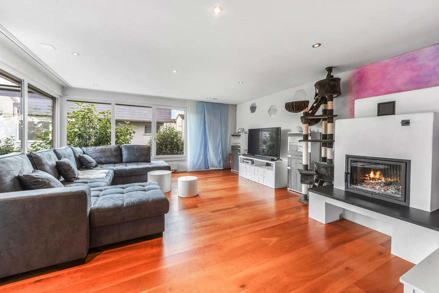 Casa unifamiliare con giardino e tanto spazio per tutta la famiglia! - Foto 3 di 10