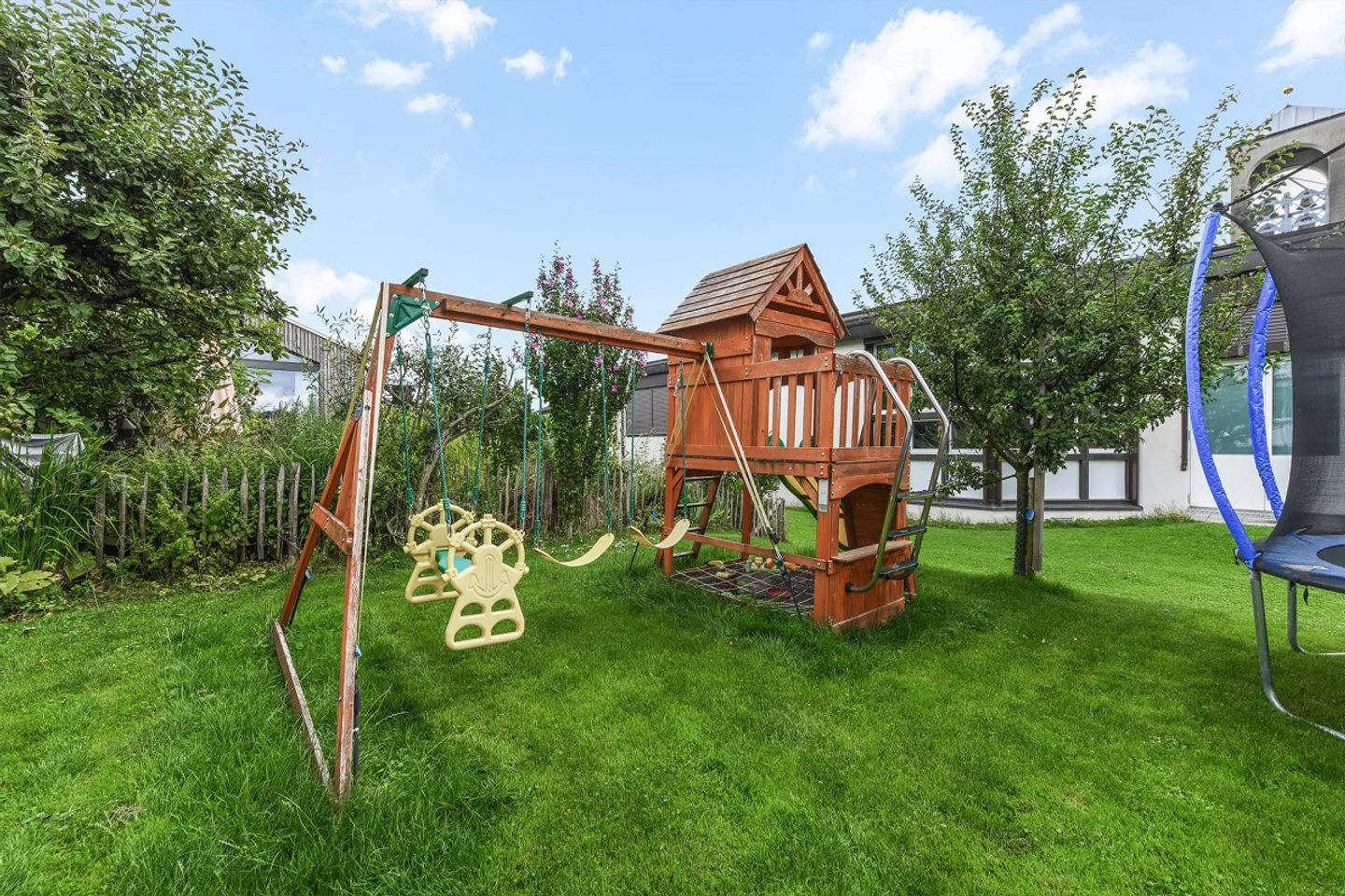 Casa unifamiliare con giardino e tanto spazio per tutta la famiglia! - Foto 10 di 10