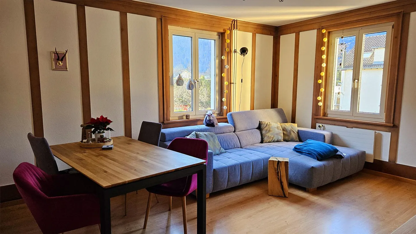 Special 4.5-room apartment in a quiet residential area - Photo 1 of 6