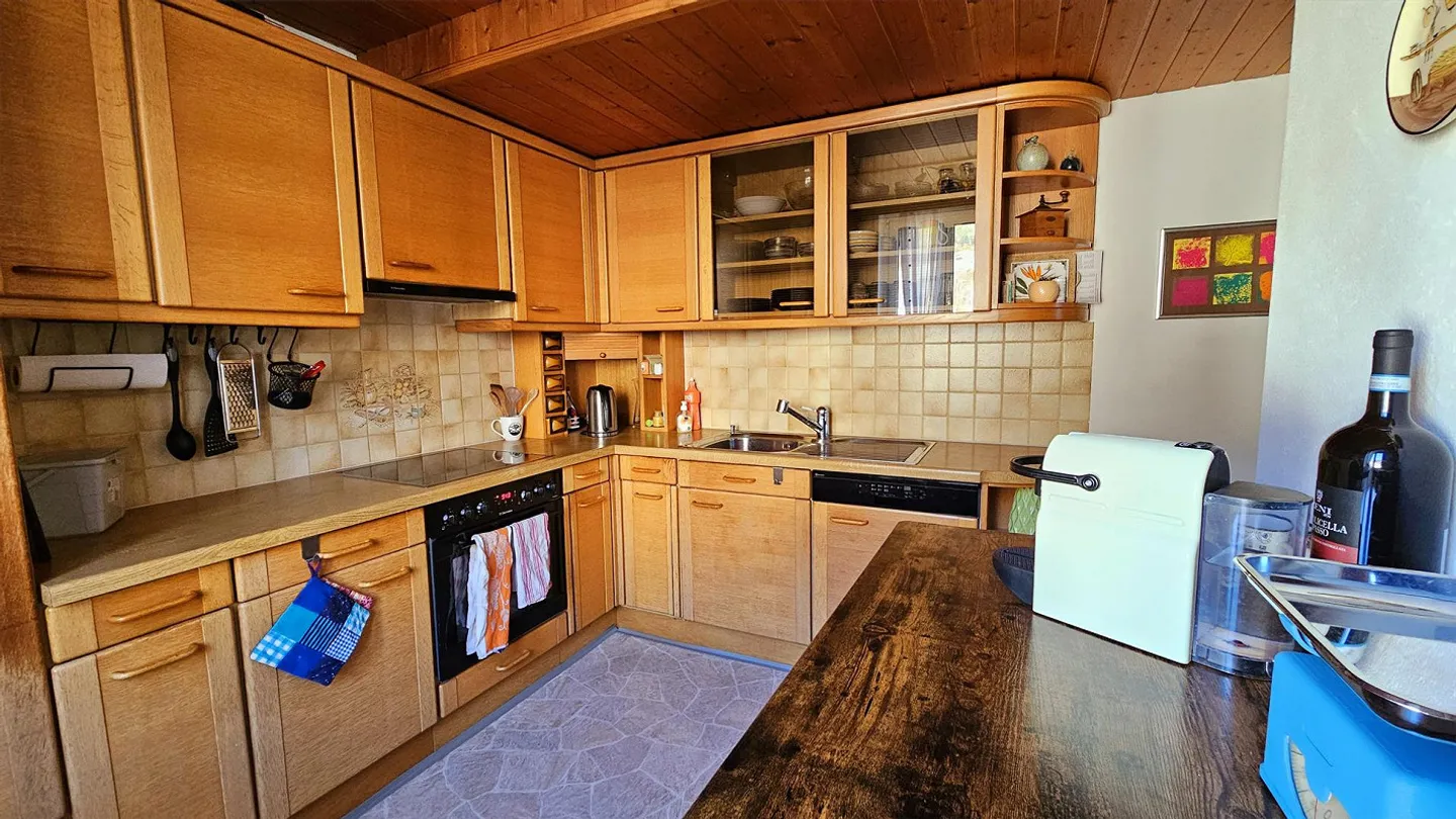 Special 4.5-room apartment in a quiet residential area - Photo 2 of 6