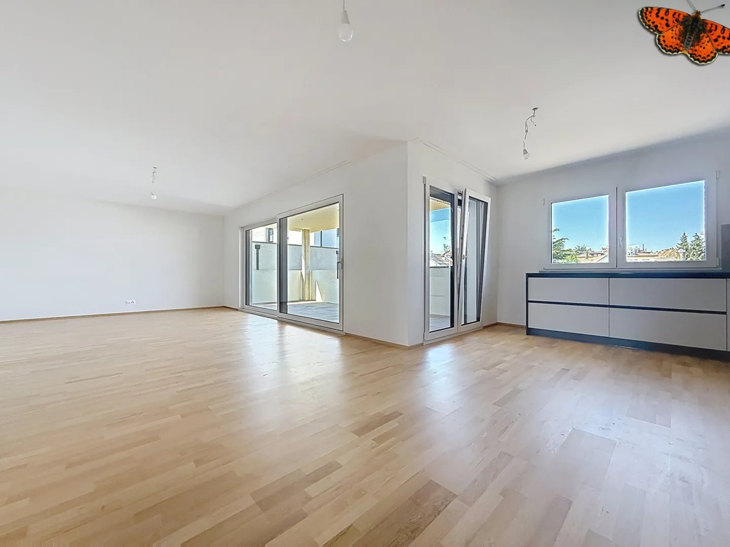 4½ ROOMS - New and Quiet - Photo 3 of 13
