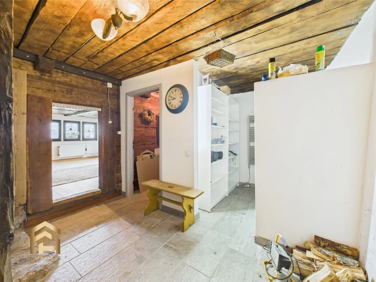 Casa unifamiliare ristrutturata con grande terreno sopra Visp - Foto 7 di 13