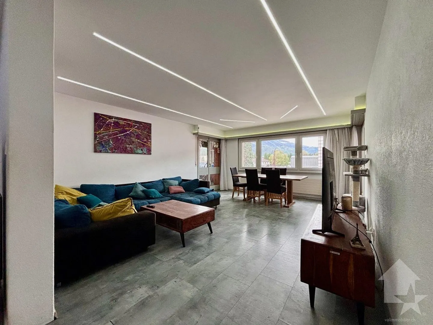 Appartement de 4.5 pces à proximité du centre-ville et garage-box - Photo 3 sur 15