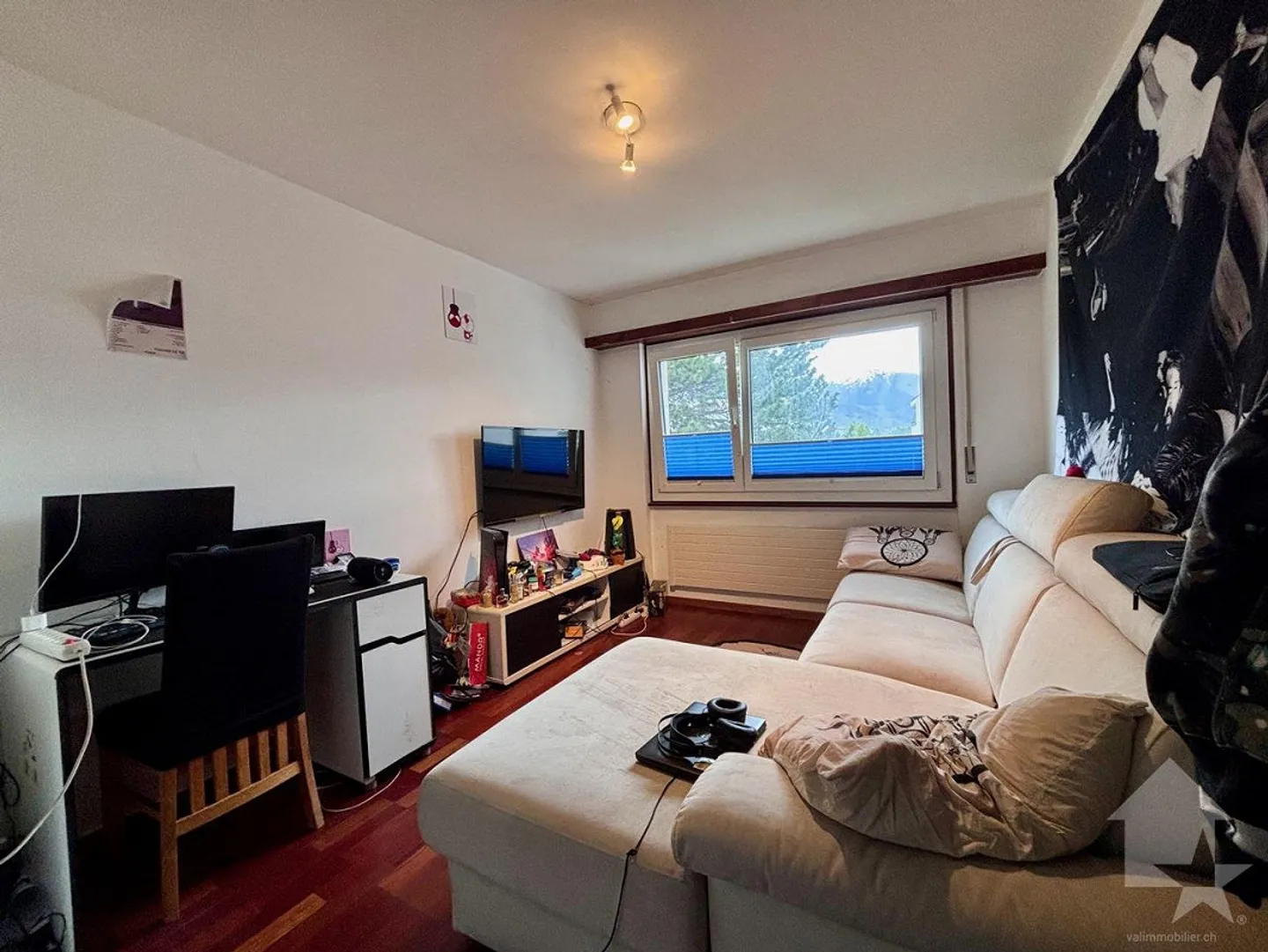 Appartement de 4.5 pces à proximité du centre-ville et garage-box - Photo 9 sur 15