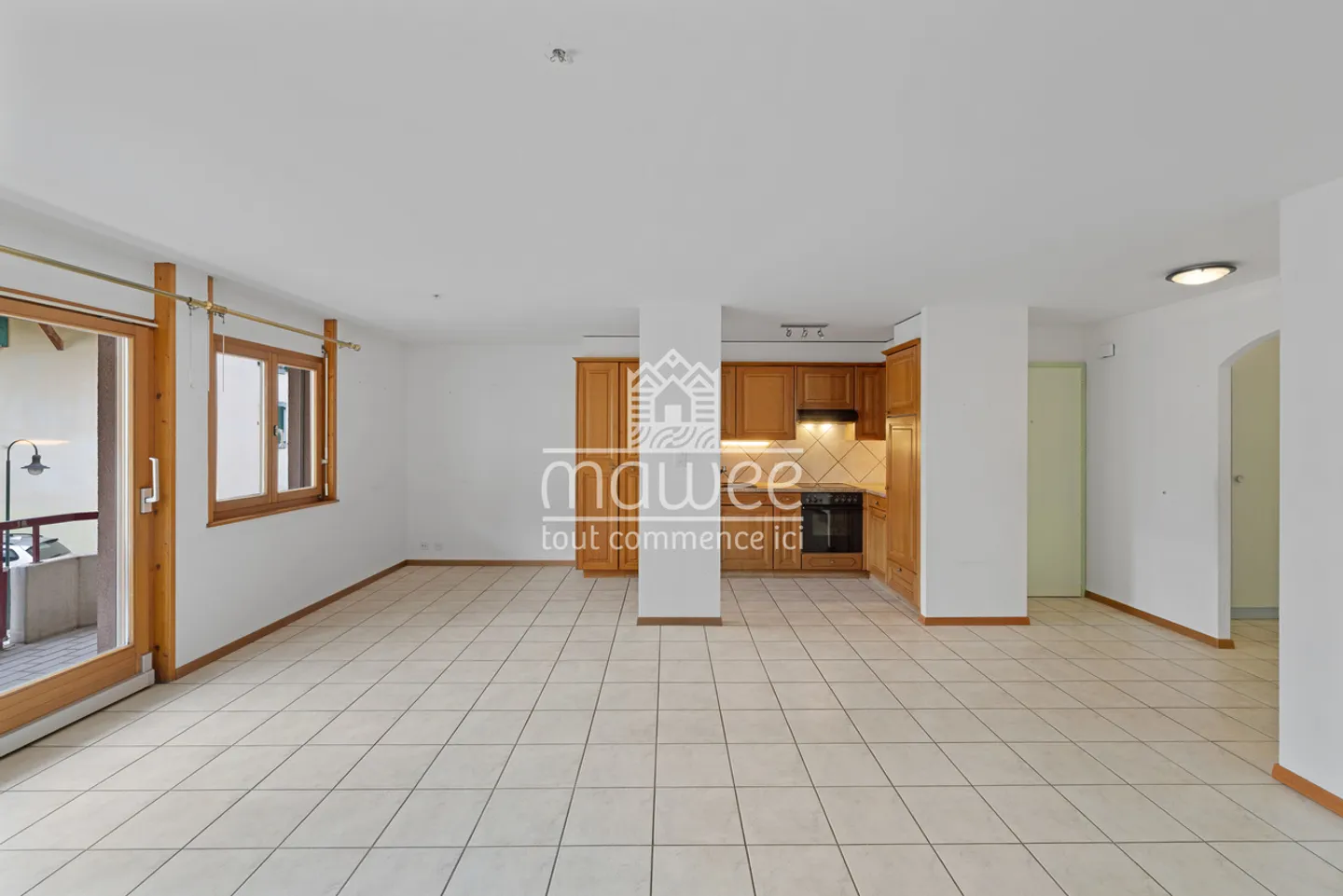 Bright 3.5-room apartment with balcony and garage - quiet surroundings - Photo 2 of 11
