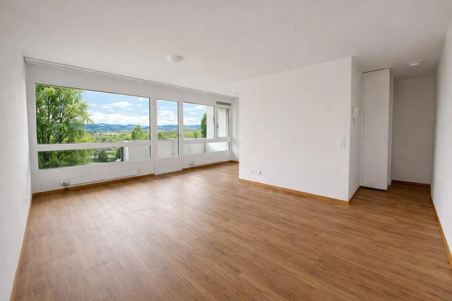 Accogliente appartamento di 3,5 stanze con vista panoramica a Wabern - Foto 3 di 17