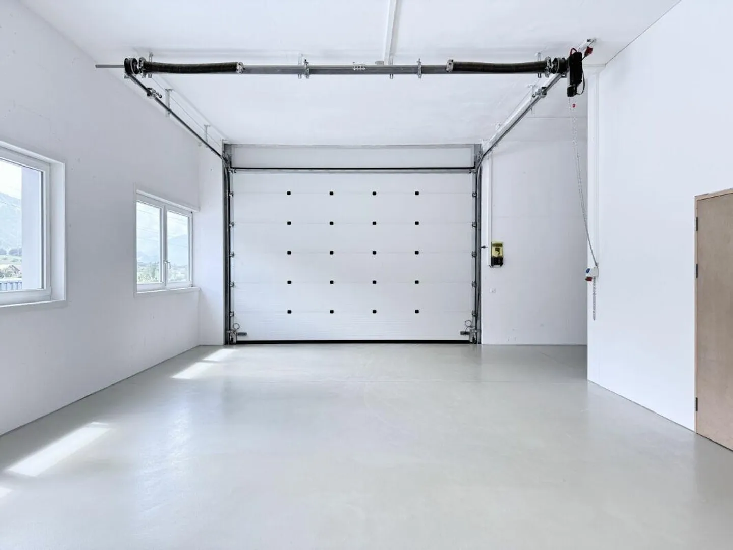 Brilliant commercial space with access ramp - Photo 14 of 18