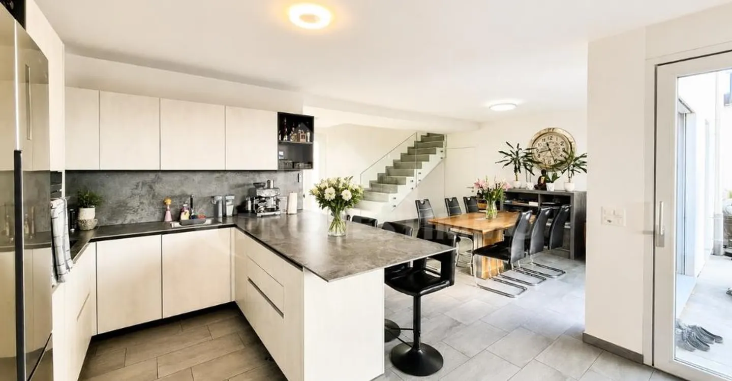 Reihenhaus mit 4,5 Zimmern - Foto 4 von 11