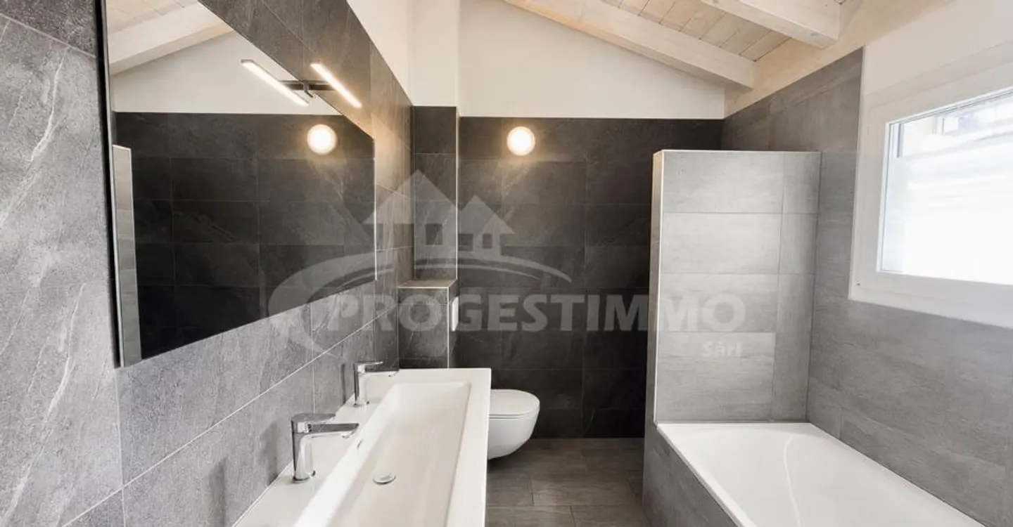 Reihenhaus mit 4,5 Zimmern - Foto 8 von 11