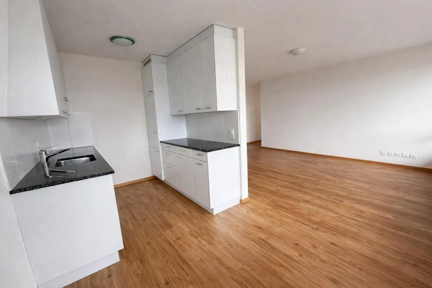 Accogliente appartamento di 3,5 stanze con vista panoramica a Wabern - Foto 7 di 17