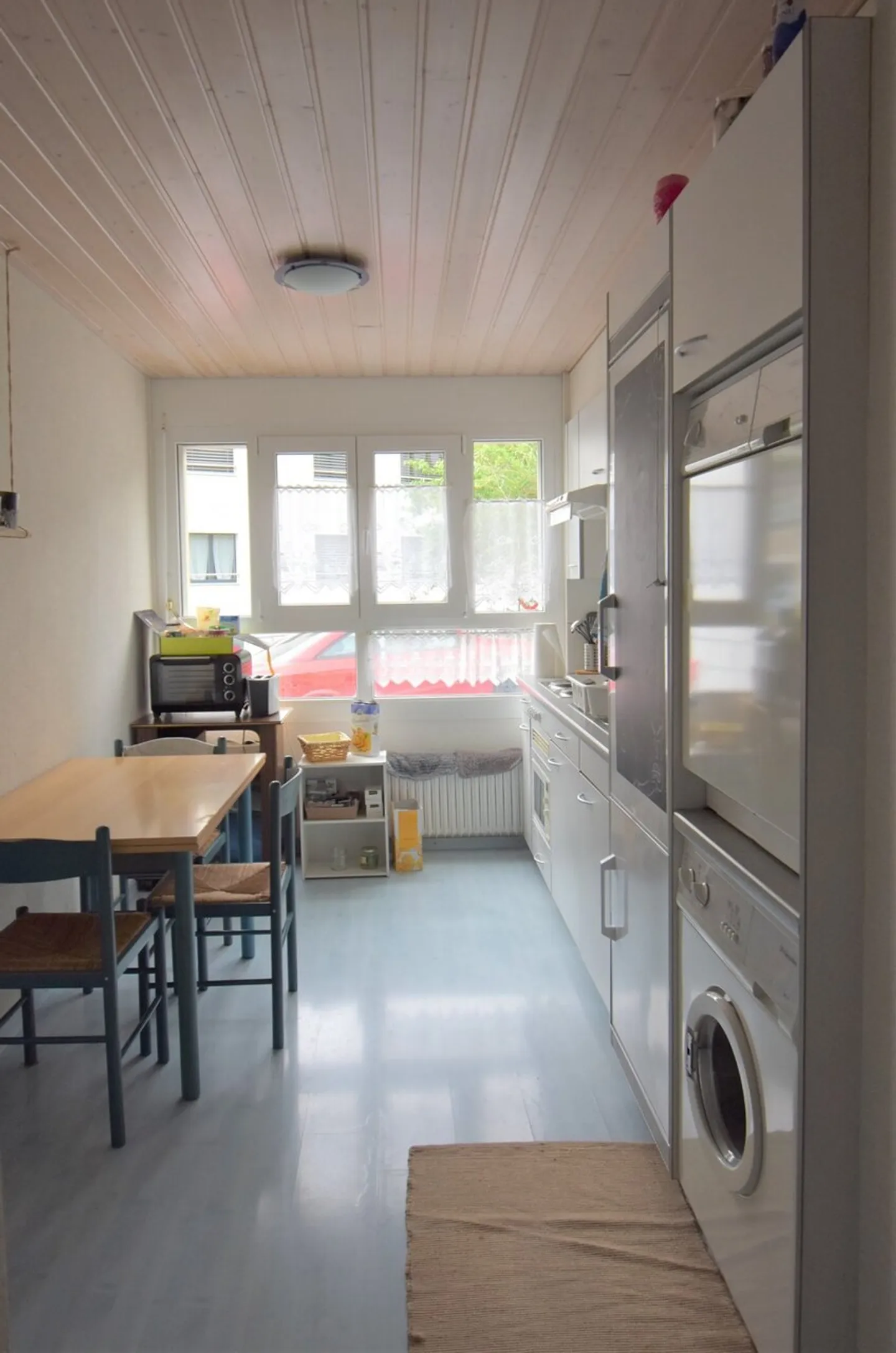 1.0 room apartment on the ground floor - Photo 3 of 3