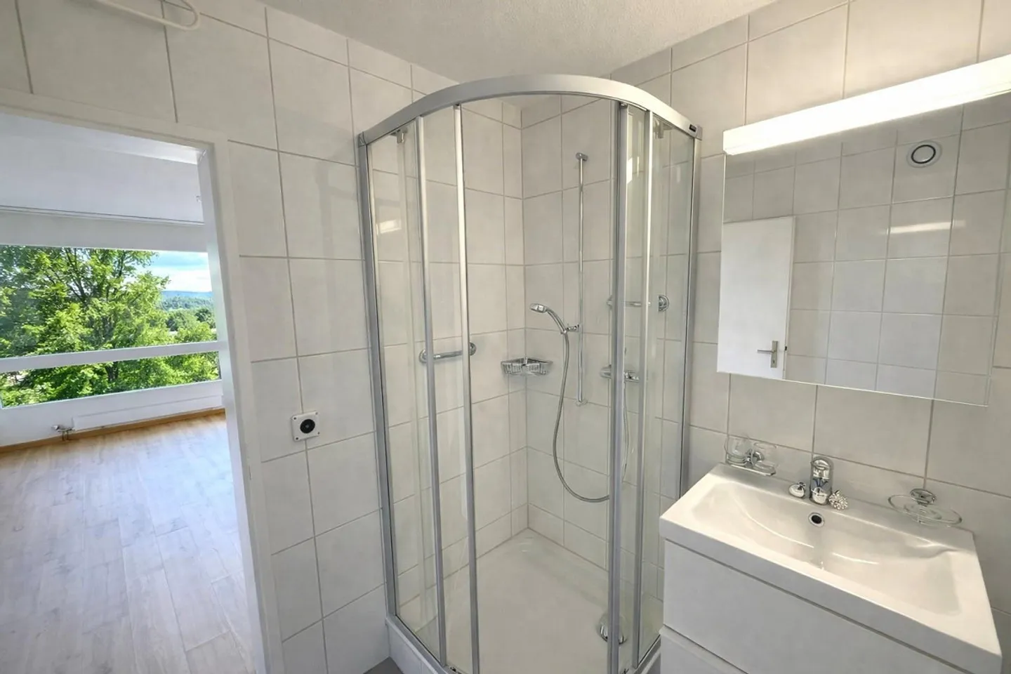 Accogliente appartamento di 3,5 stanze con vista panoramica a Wabern - Foto 12 di 17