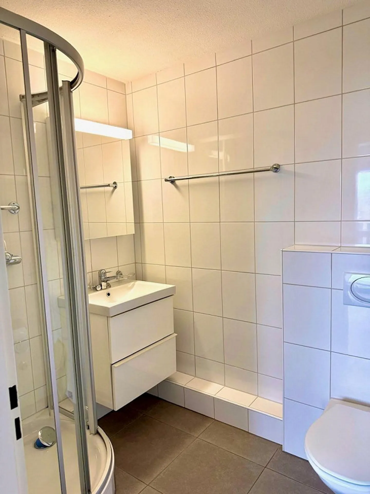 Accogliente appartamento di 3,5 stanze con vista panoramica a Wabern - Foto 13 di 17