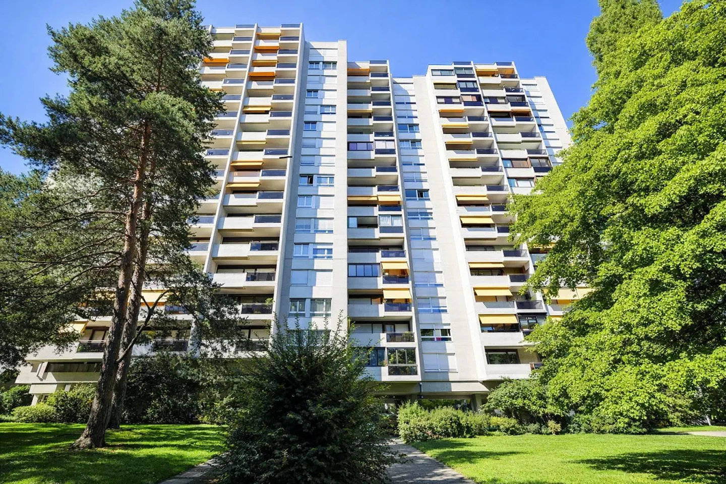 Accogliente appartamento di 3,5 stanze con vista panoramica a Wabern - Foto 16 di 17