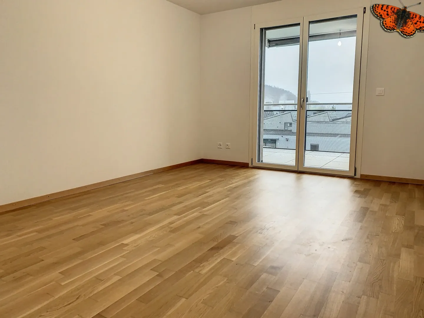 2 ½ ROOMS - Close to all amenities - Photo 6 of 10