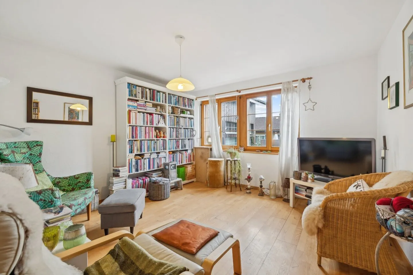 Charming single-family home with optional plot - Photo 4 of 5