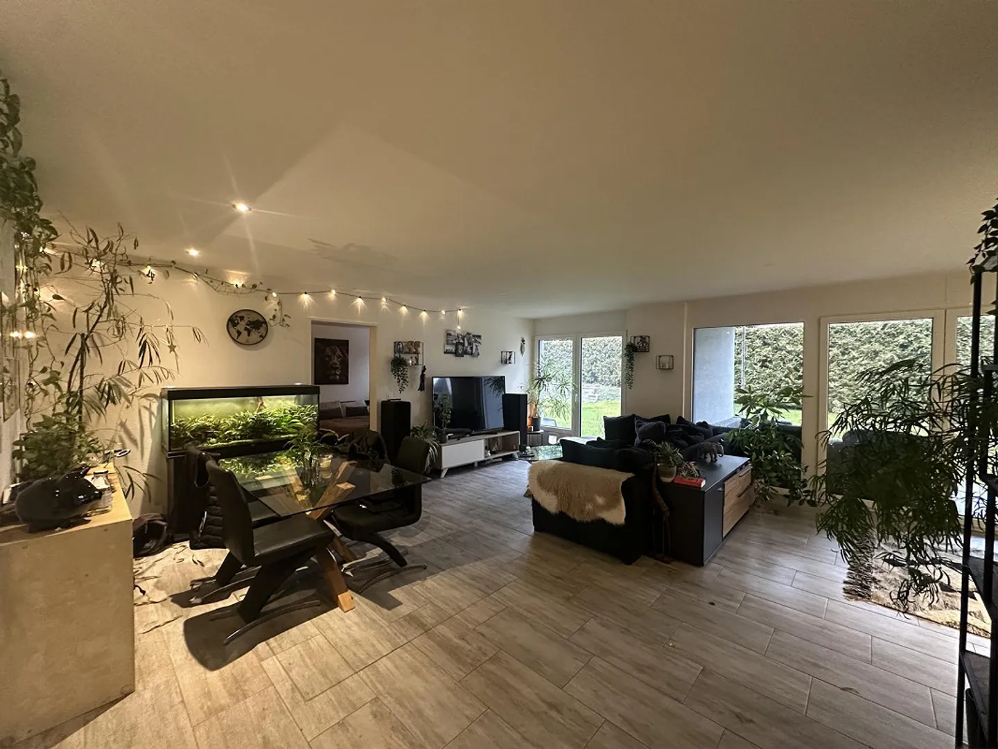 2.5 Room Apartment with Large Garden - Photo 3 of 8