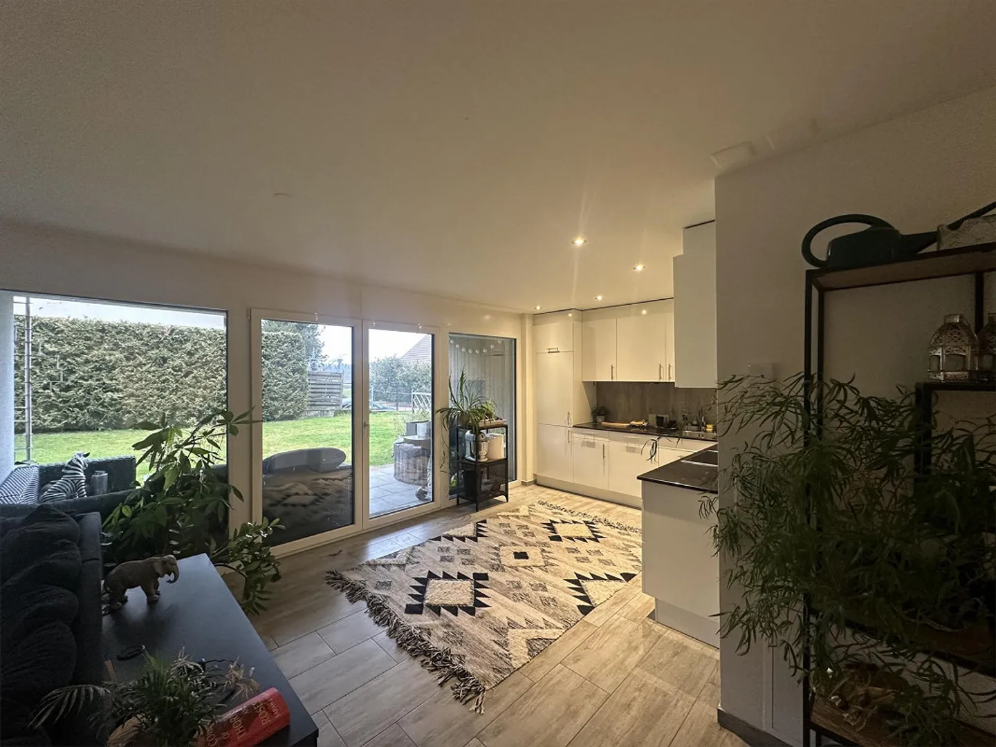 2.5 Room Apartment with Large Garden - Photo 1 of 8