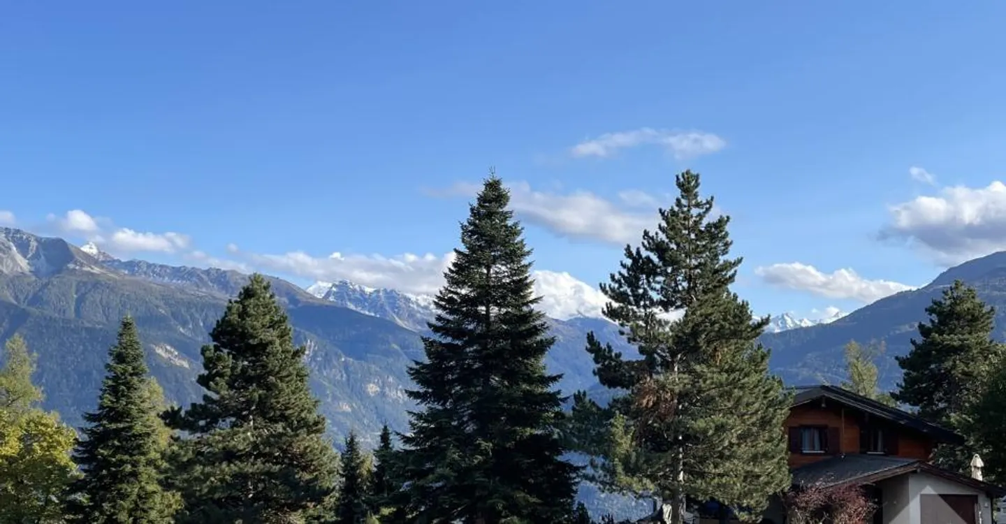 Charming Chalet with Panoramic Views - Photo 1 of 13