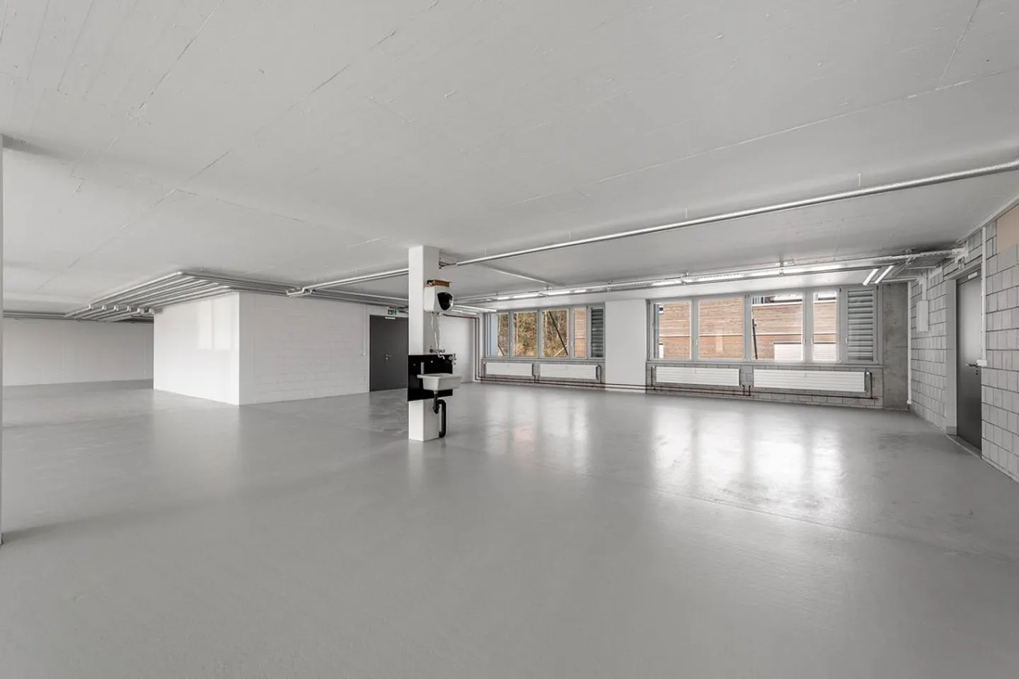 Progetta il tuo spazio commerciale di 402 m² al 1° piano - Foto 9 di 14