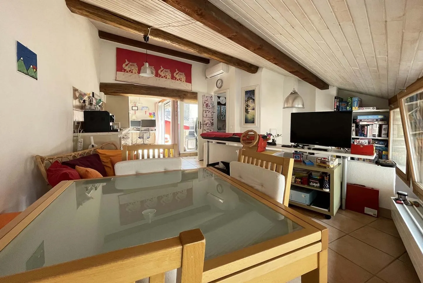 Historisches Haus 5.5 Zimmer renoviert in Riva San Vitale - Foto 1 von 12