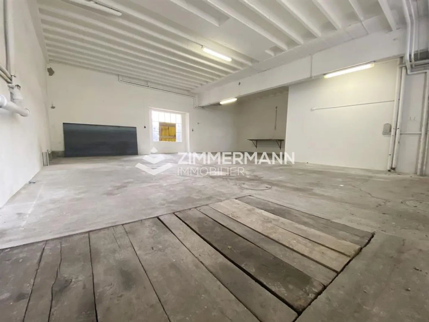 Workshop,1,120 - Photo 4 of 7